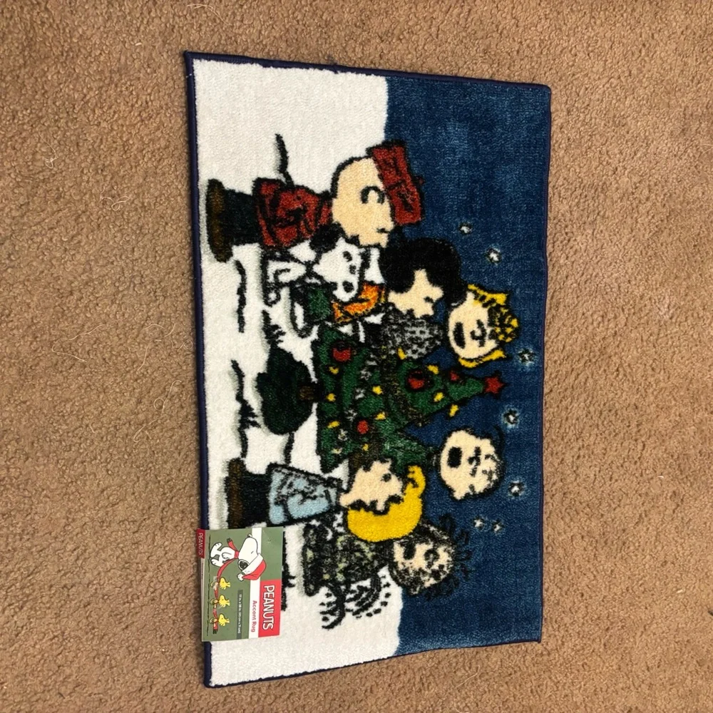 Peanuts Festive Rug with Red and White